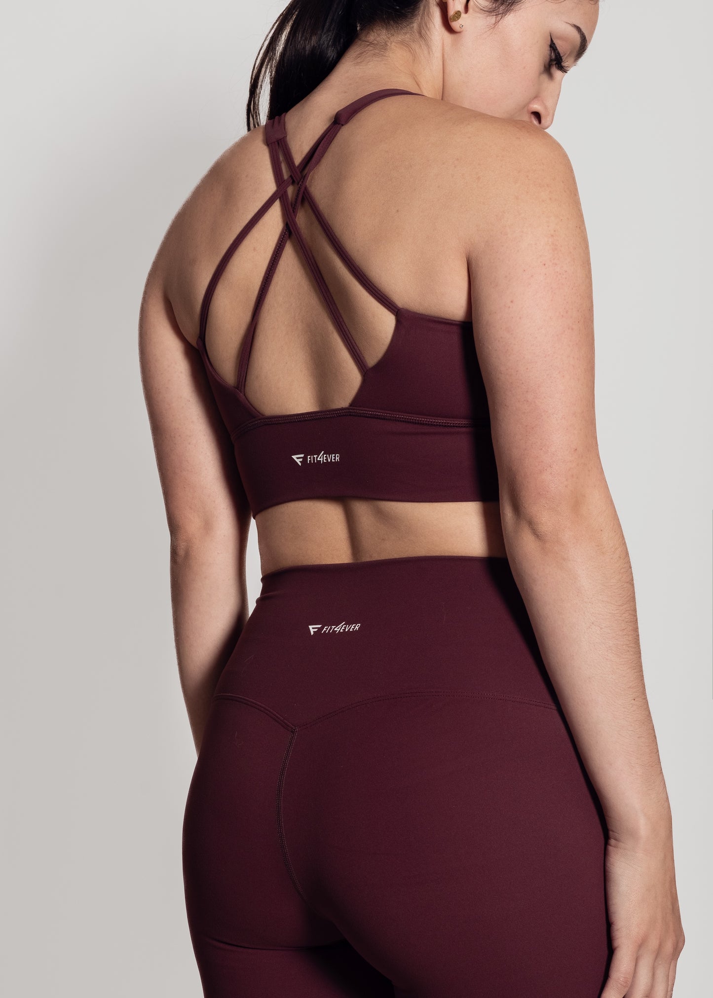 High supportive Cross-back sports bra