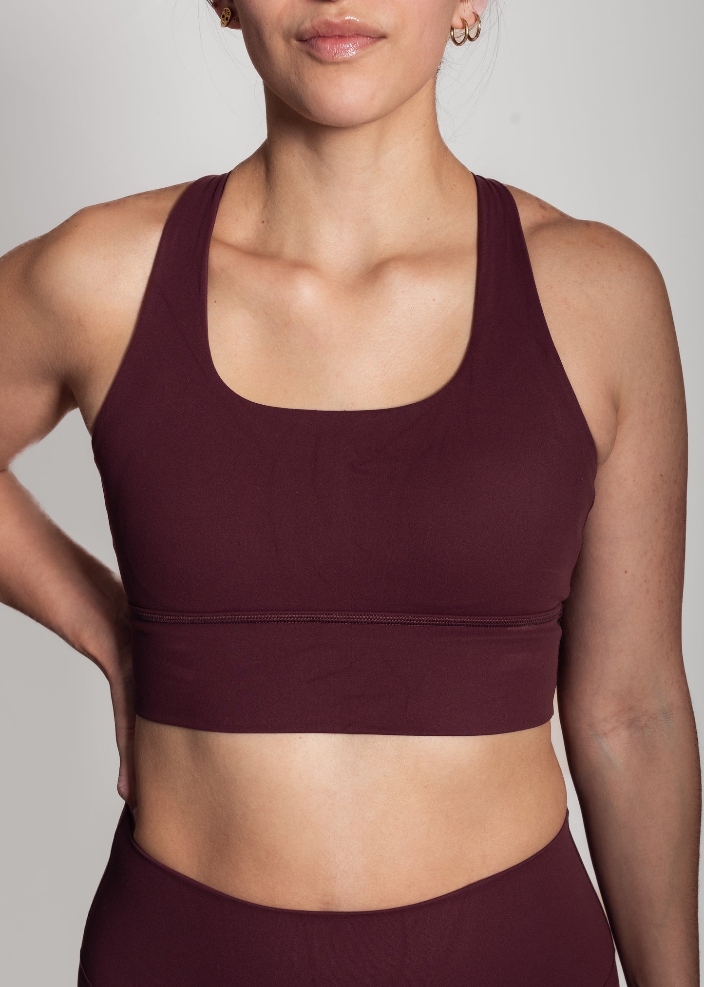 High supportive Cross-back sports bra