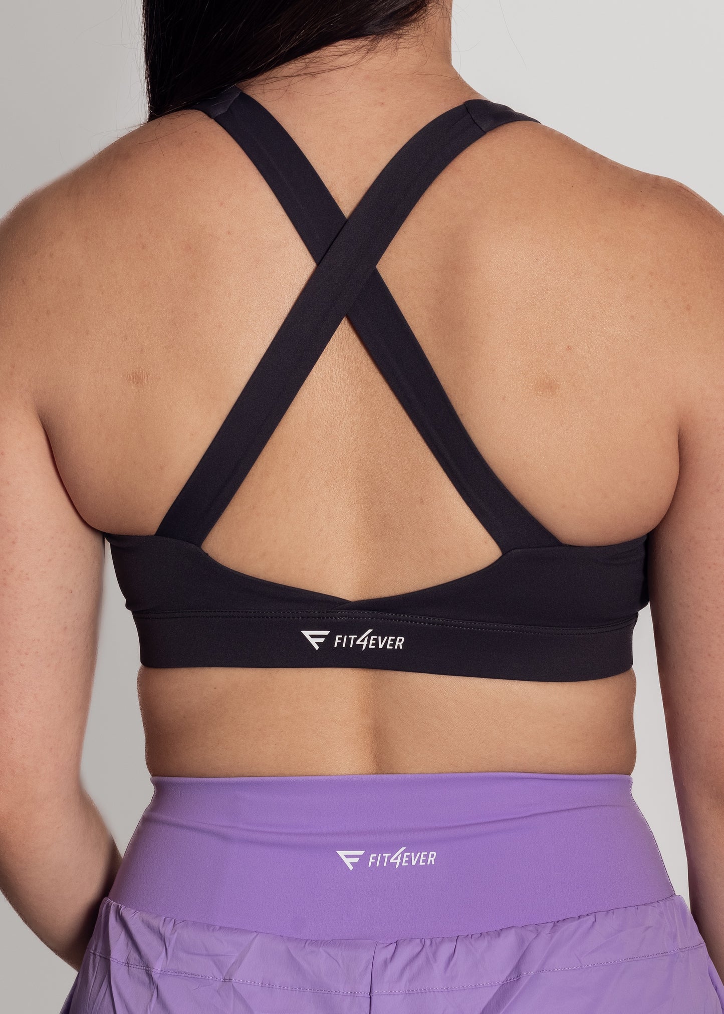 Cross back compression sports bra